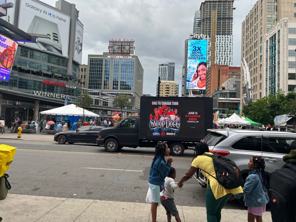 Snoop Dogg Campaign at Dundas Square - Cali to Canada Tour