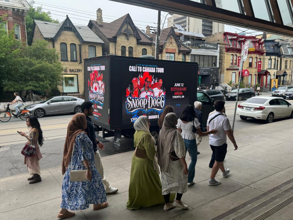 Snoop Dogg Campaign at Dundas Square - Cali to Canada Tour