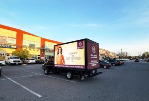 Malabar Gold & Diamonds Lights Up Surrey, BC with Grow More LED Truck Campaign