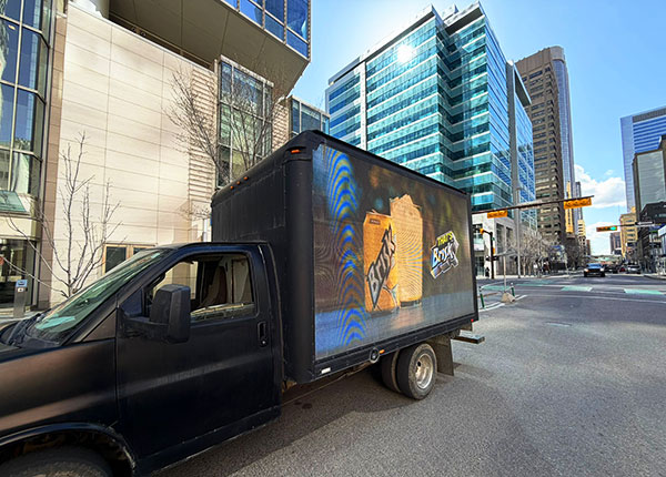 Brisk Drink Grow More led truck campaign